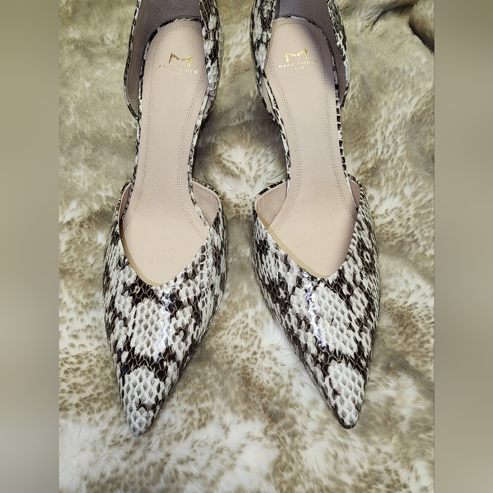 NWOT Marc Fisher Tammy d'Orsay Snake Print Pump - Picture 3 of 8